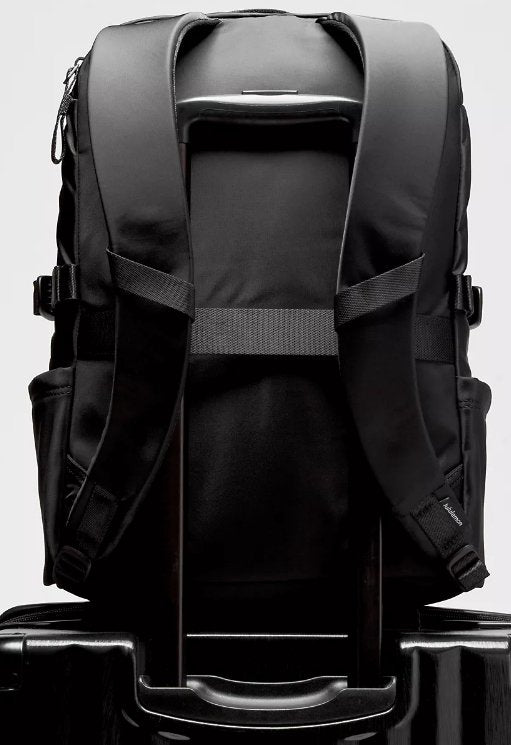 Lululemon New Crew Backpack 22L Updated Black